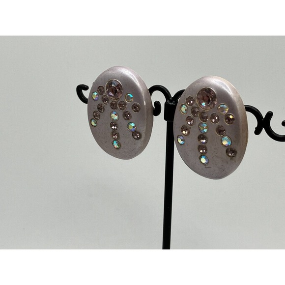 Vintage Lavender Rhinestones Lavender Chunky Clip On Earrings! - Picture 4 of 6